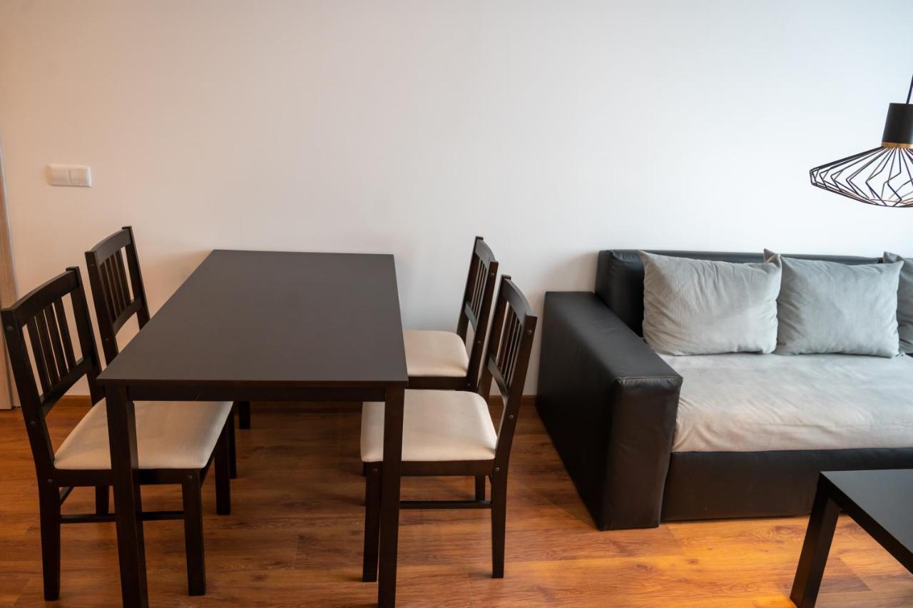 Sunny 1Bdr Apartment Near Center Sofia Zewnętrze zdjęcie